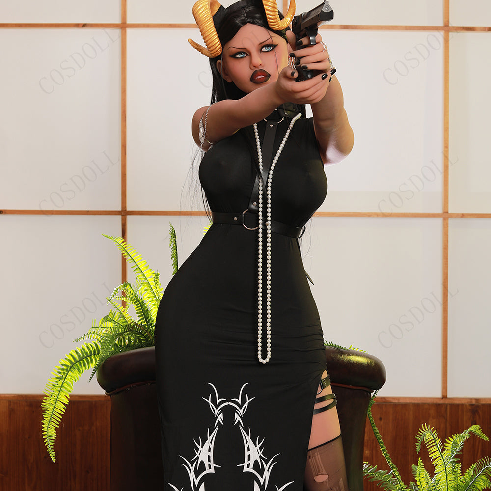 Seraphina – The Horned Empress