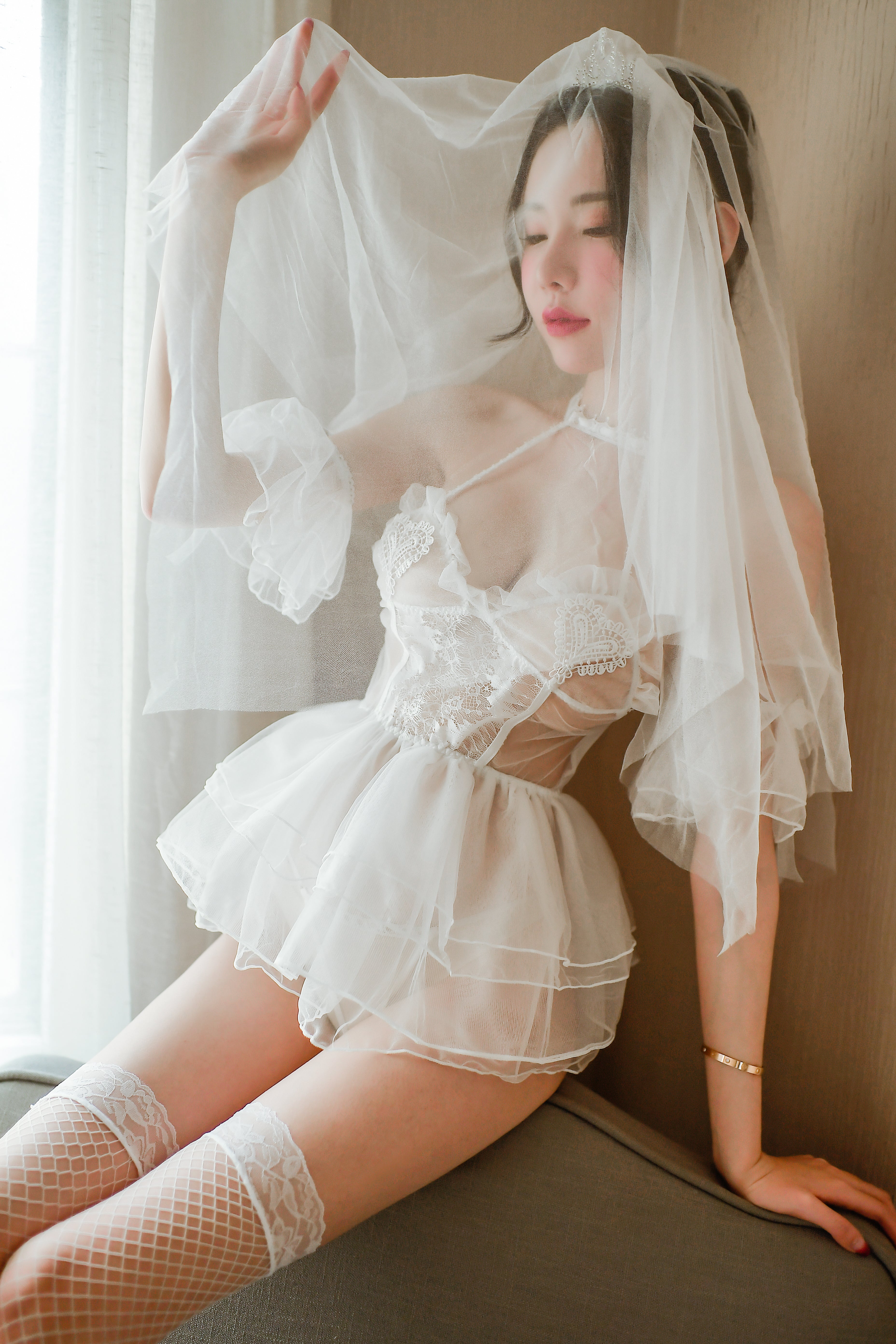 Bridal Veil Ruffle Mini Dress White Romantic Night Outfit